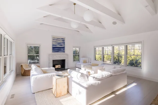 $5,495,000 | 41 Montauk Avenue, Sag Harbor, NY 11963
