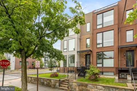 $875,000 | 4129 8th Street Northwest, Unit 1, Washington, DC 20011