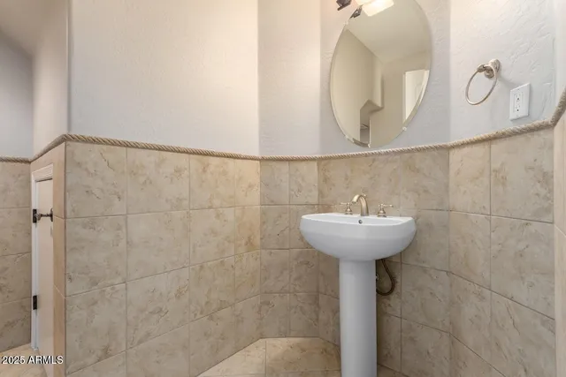 $3,500 | 31604 North 19th Avenue, Phoenix, AZ 85085