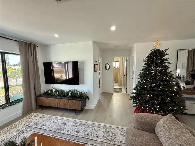 $3,750 | 6510 Abaco Drive, Apollo Beach, FL 33572