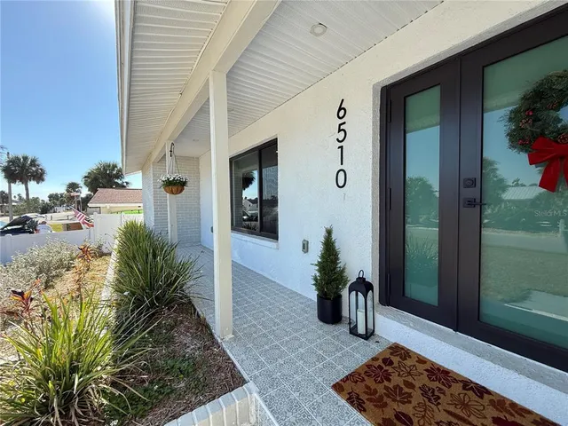 $3,750 | 6510 Abaco Drive, Apollo Beach, FL 33572