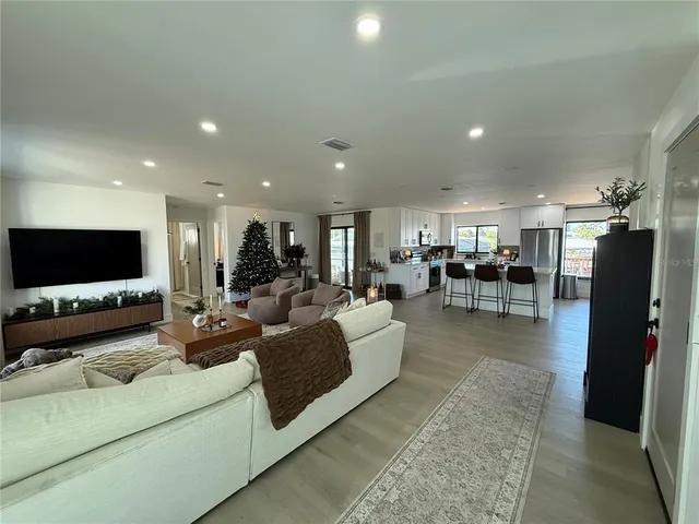 $3,750 | 6510 Abaco Drive, Apollo Beach, FL 33572