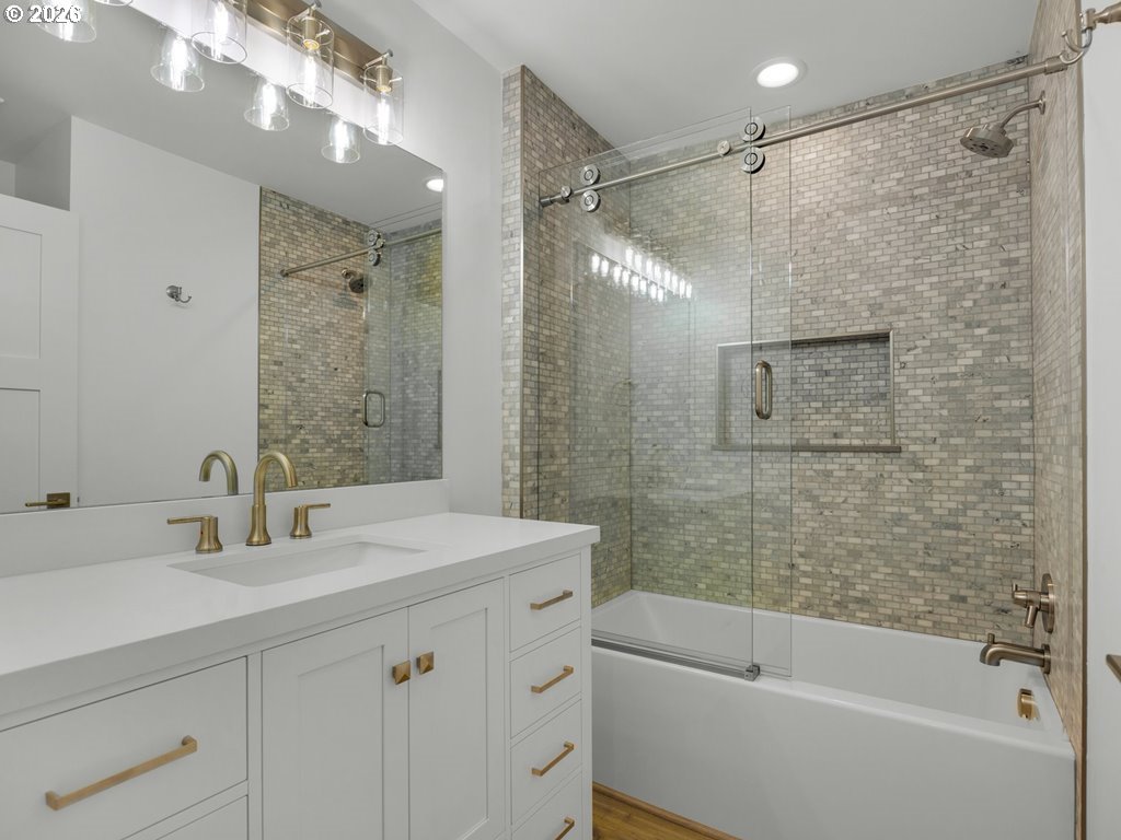 37671 Timber Lane Astoria, OR 97103 - Photo 20 of 44