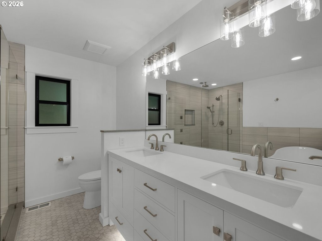 37671 Timber Lane Astoria, OR 97103 - Photo 25 of 44