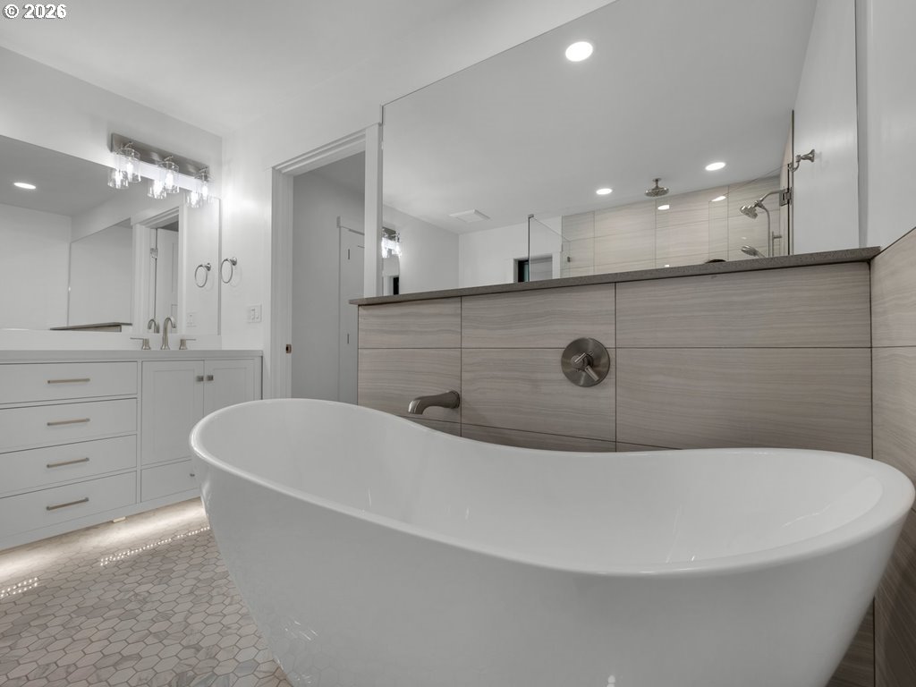 37671 Timber Lane Astoria, OR 97103 - Photo 28 of 44