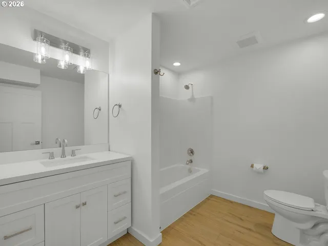 $939,000 | 37671 Timber Lane, Astoria, OR 97103