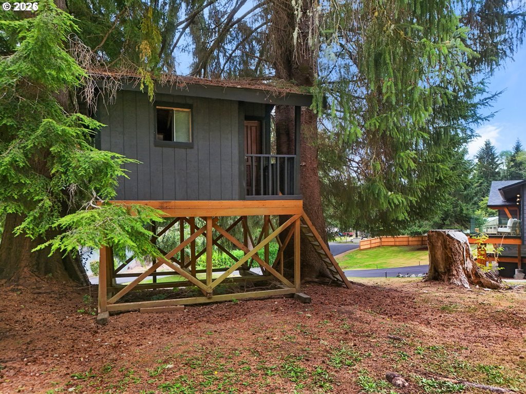 37671 Timber Lane Astoria, OR 97103 - Photo 43 of 44