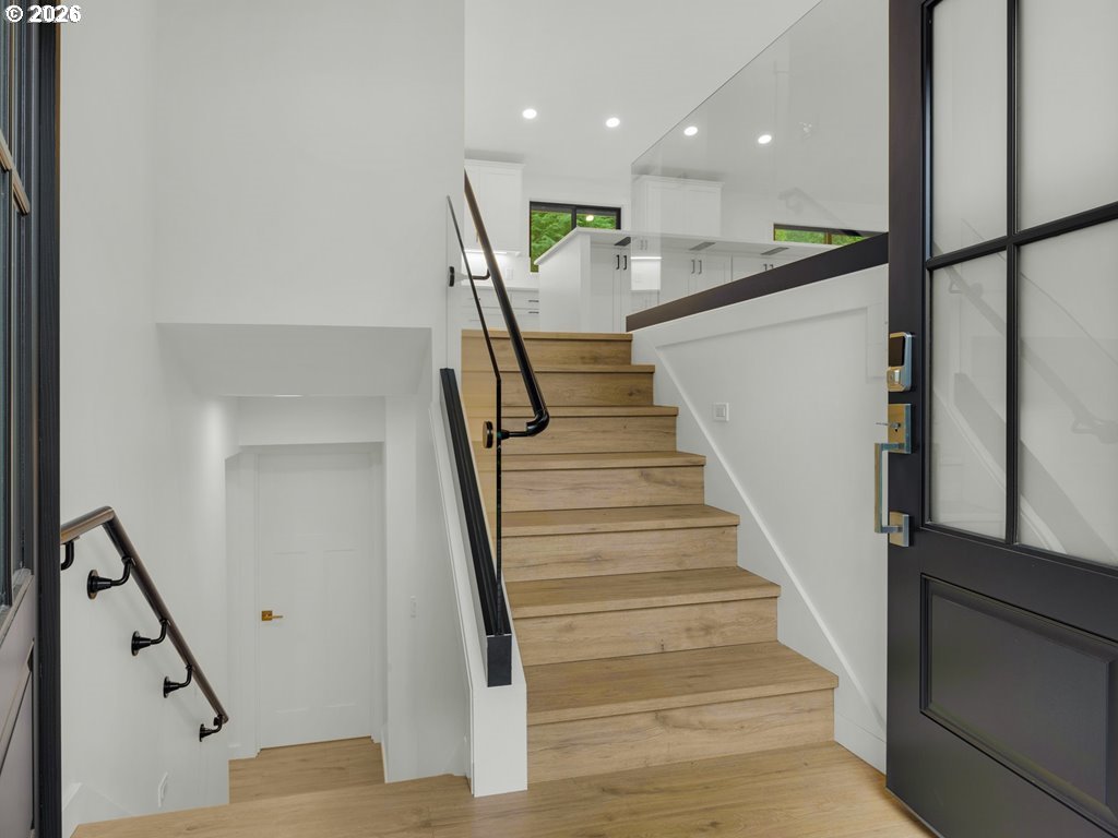 37671 Timber Lane Astoria, OR 97103 - Photo 6 of 44