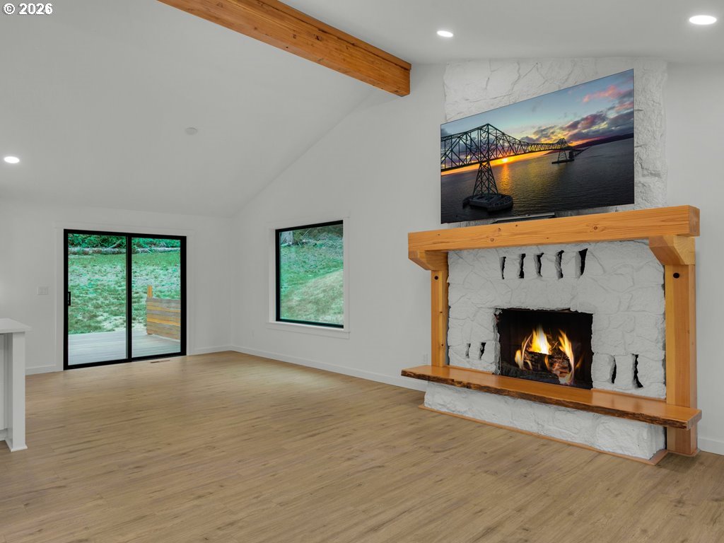 37671 Timber Lane Astoria, OR 97103 - Photo 10 of 44