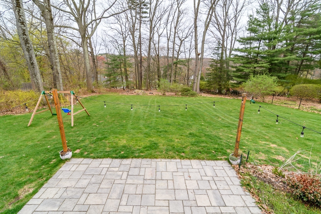 39 Old North Road Hudson, MA 01749 - Photo 18 of 24