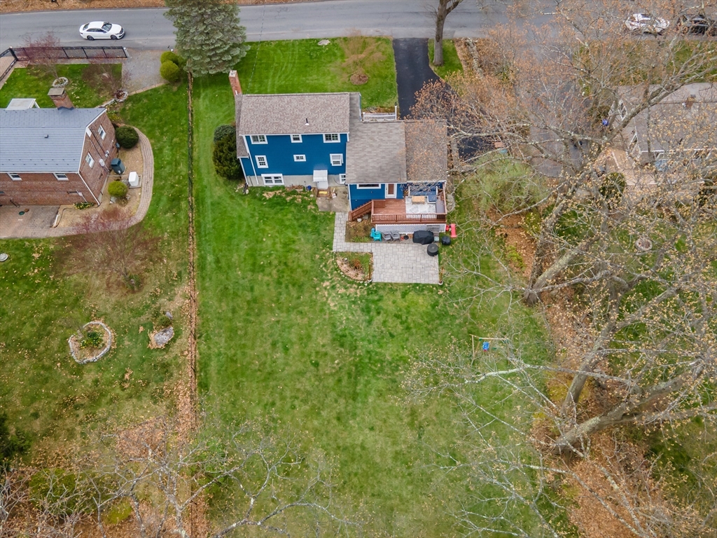 39 Old North Road Hudson, MA 01749 - Photo 19 of 24