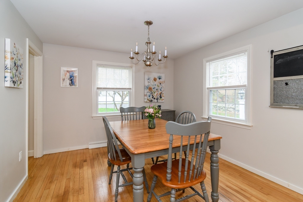 39 Old North Road Hudson, MA 01749 - Photo 5 of 24