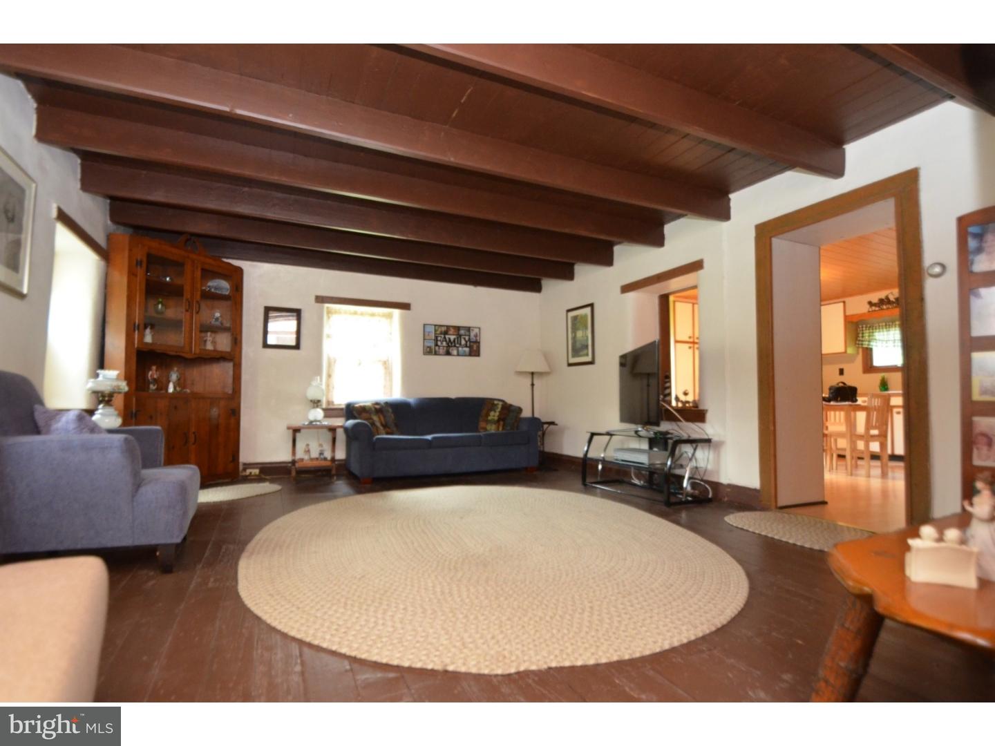 174 Five Points Road Mertztown, PA 19539 - Photo 4 of 18 Gallery Image 4