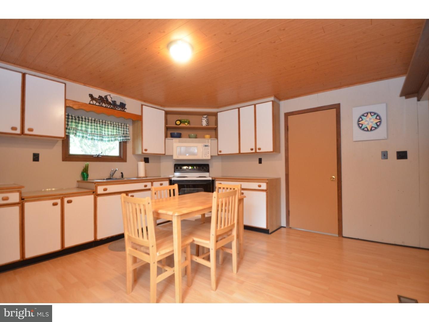 174 Five Points Road Mertztown, PA 19539 - Photo 6 of 18 Gallery Image 6