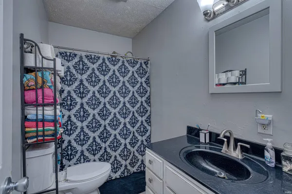 $118,000 | 2222 Kathleen Avenue, Evansville, IN 47714