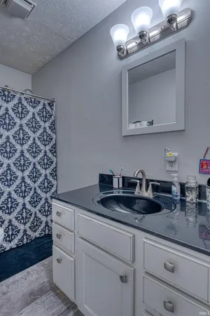 $118,000 | 2222 Kathleen Avenue, Evansville, IN 47714