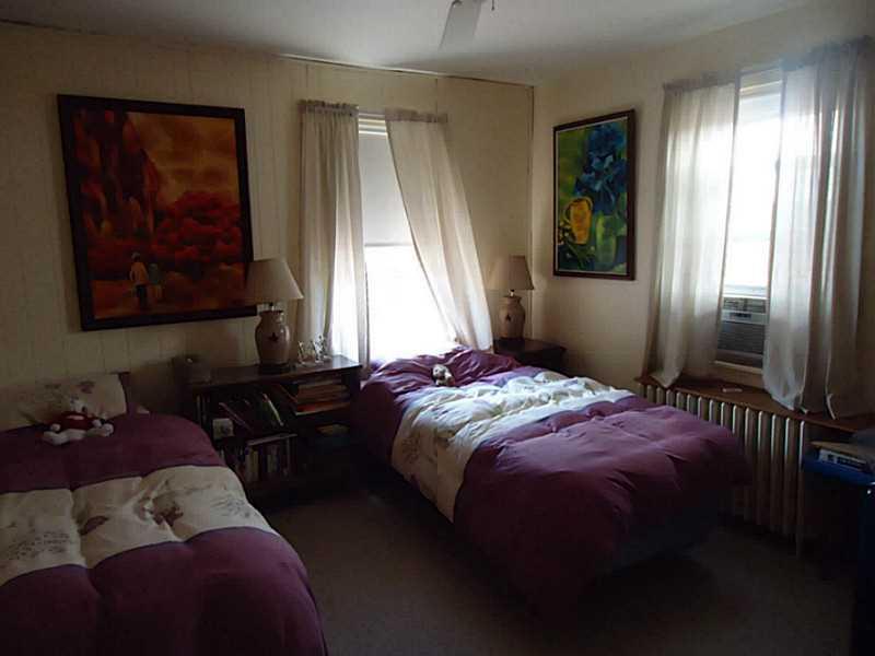 6506 Darlington Road Pittsburgh, PA 15217 - Photo 10 of 13 Bedroom.