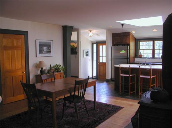 513 Old County Road Westport, MA 02790 - Photo 19 of 30 Gallery Image 19