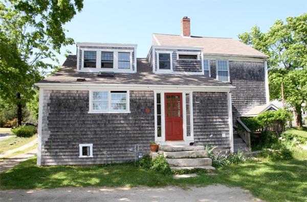 513 Old County Road Westport, MA 02790 - Photo 8 of 30 Gallery Image 8
