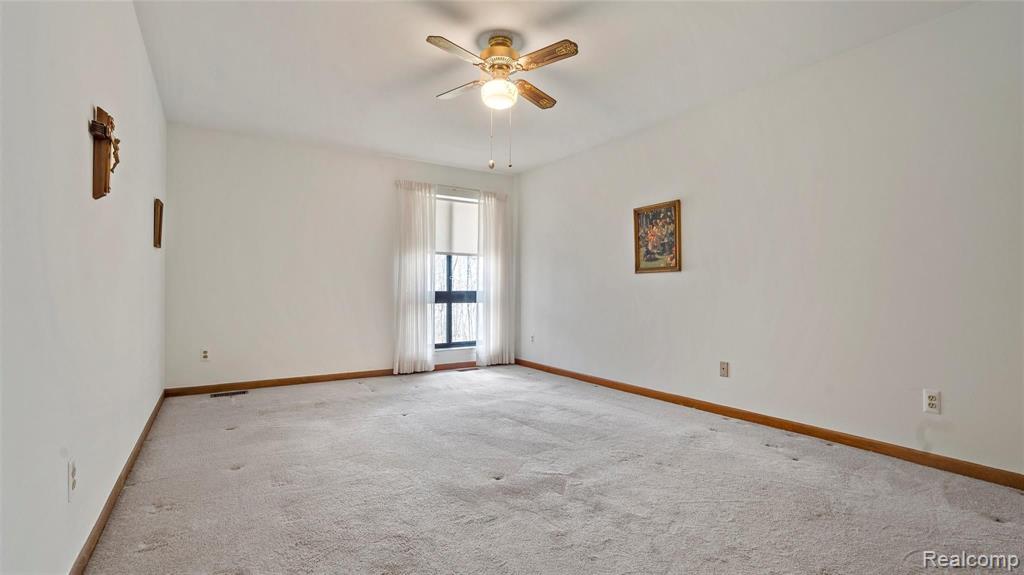 918 Wexford Way Rochester Hills, MI 48307 - Photo 8 of 22
