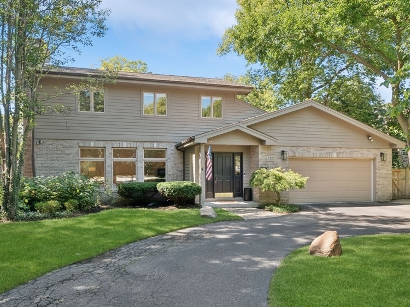 939 Illinois Road Wilmette, IL 60091 - Photo 1 of 39