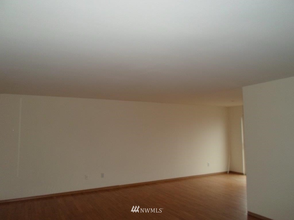 18219 Montborne Road Mount Vernon, WA 98274 - Photo 2 of 10 Gallery Image 2