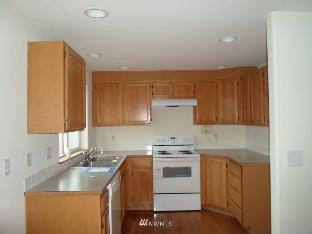 18219 Montborne Road Mount Vernon, WA 98274 - Photo 3 of 10 Gallery Image 3