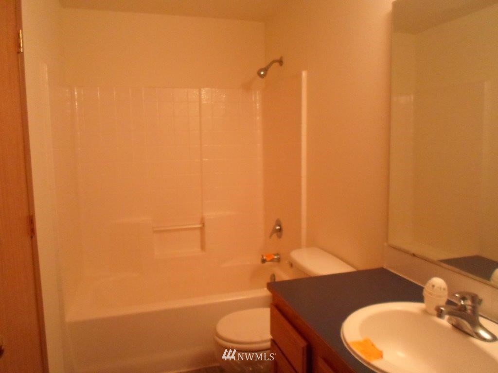 18219 Montborne Road Mount Vernon, WA 98274 - Photo 9 of 10 Gallery Image 9