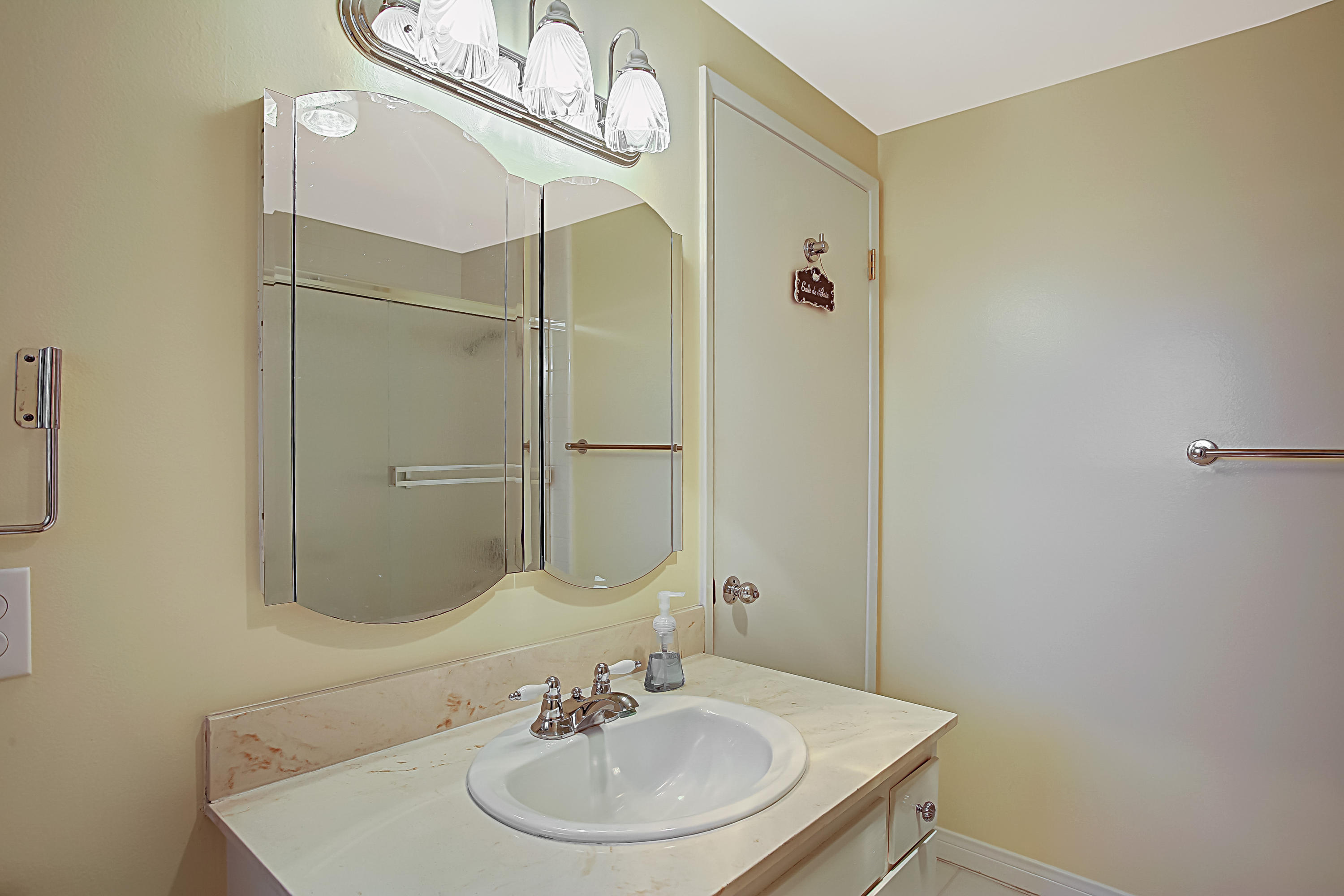 5970 Encina Road, Unit 5 Goleta, CA 93117 - Photo 16 of 26 031