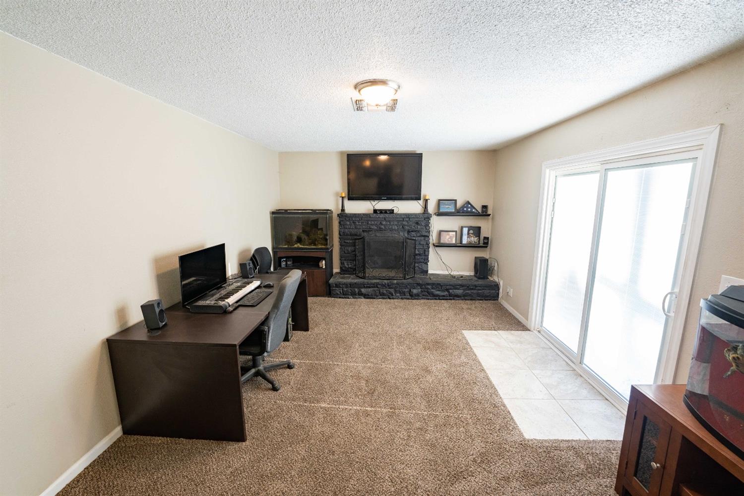 351 West Spring Lane Lemoore, CA 93245 - Photo 11 of 47 Gallery Image 11