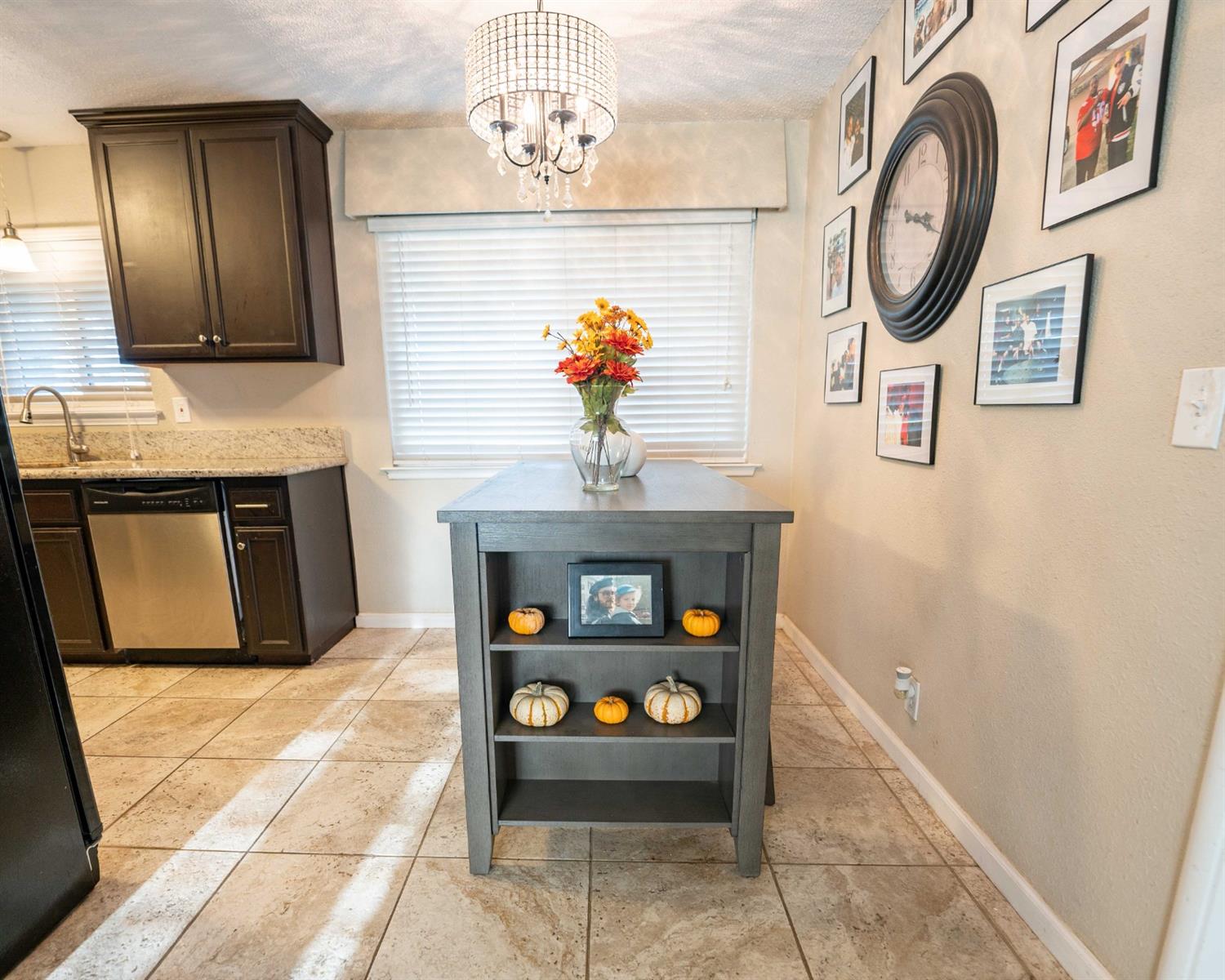 351 West Spring Lane Lemoore, CA 93245 - Photo 16 of 47 Gallery Image 16