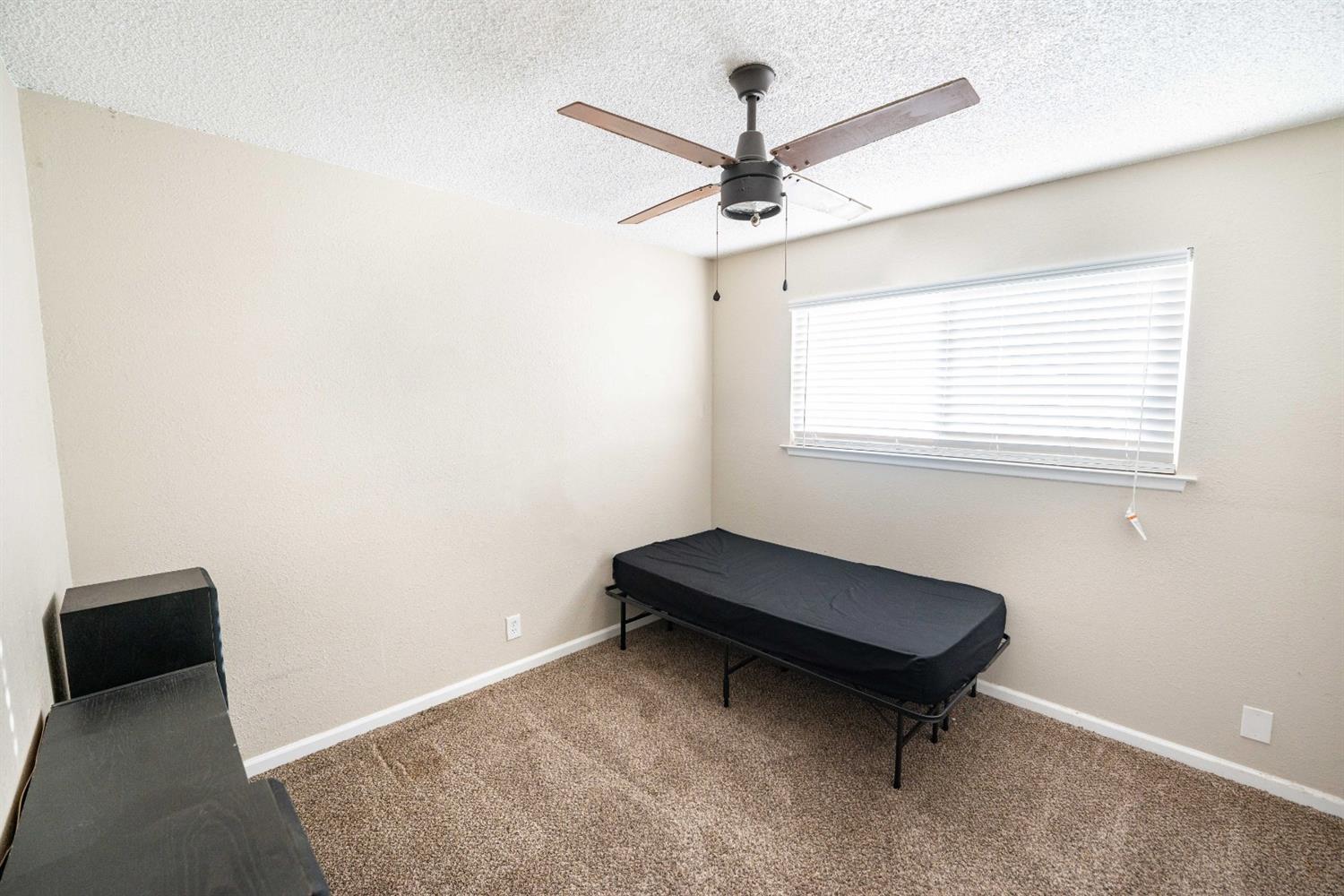 351 West Spring Lane Lemoore, CA 93245 - Photo 27 of 47 Gallery Image 27