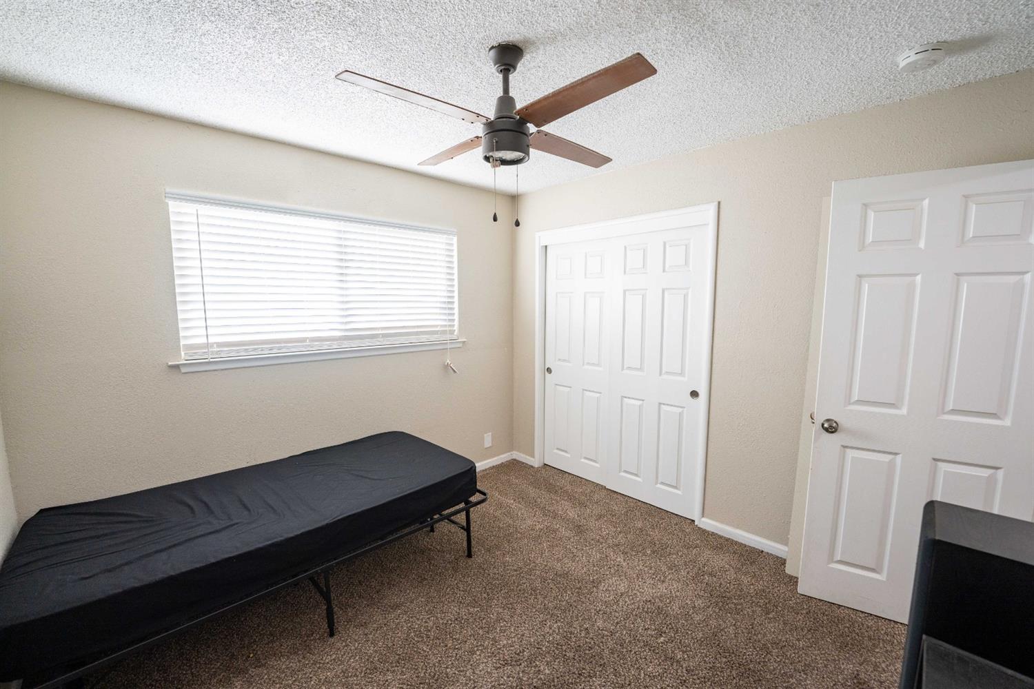 351 West Spring Lane Lemoore, CA 93245 - Photo 28 of 47 Gallery Image 28