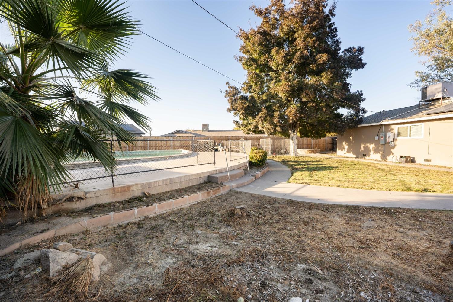 351 West Spring Lane Lemoore, CA 93245 - Photo 39 of 47 Gallery Image 39