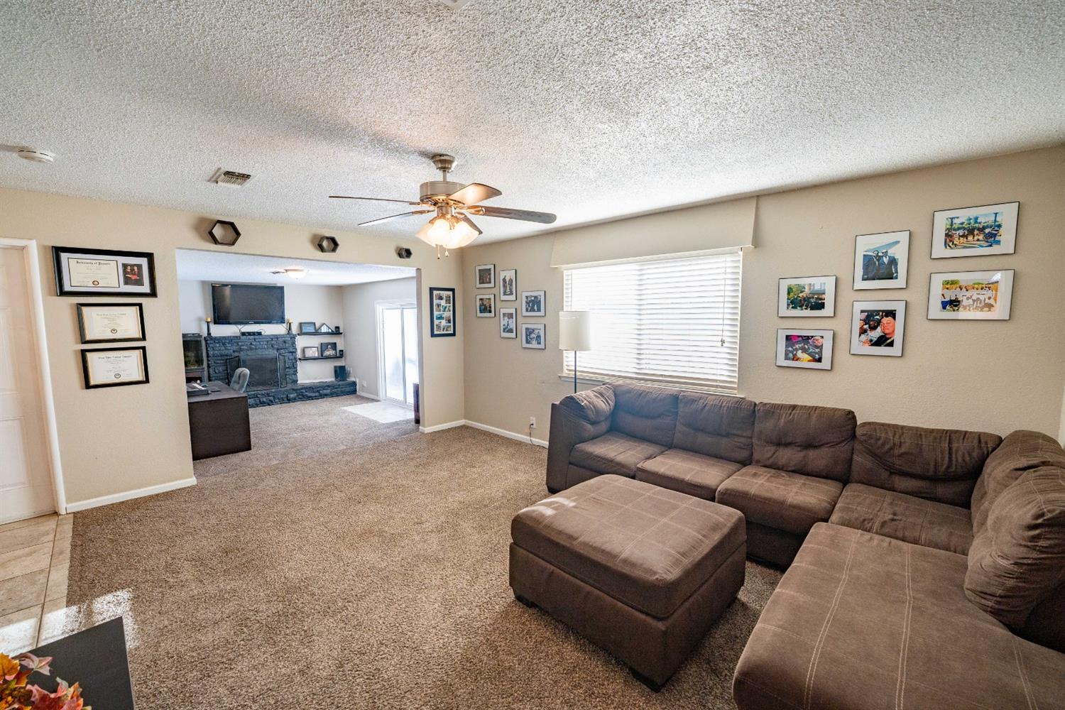 351 West Spring Lane Lemoore, CA 93245 - Photo 9 of 47 Gallery Image 9