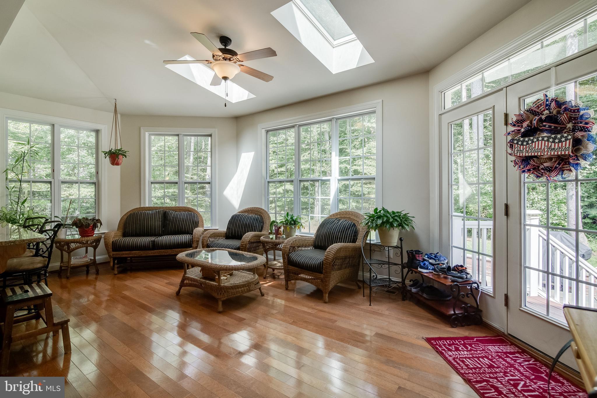 11351 Gunston Road Lorton, VA 22079 - Photo 14 of 68 Gallery Image 14