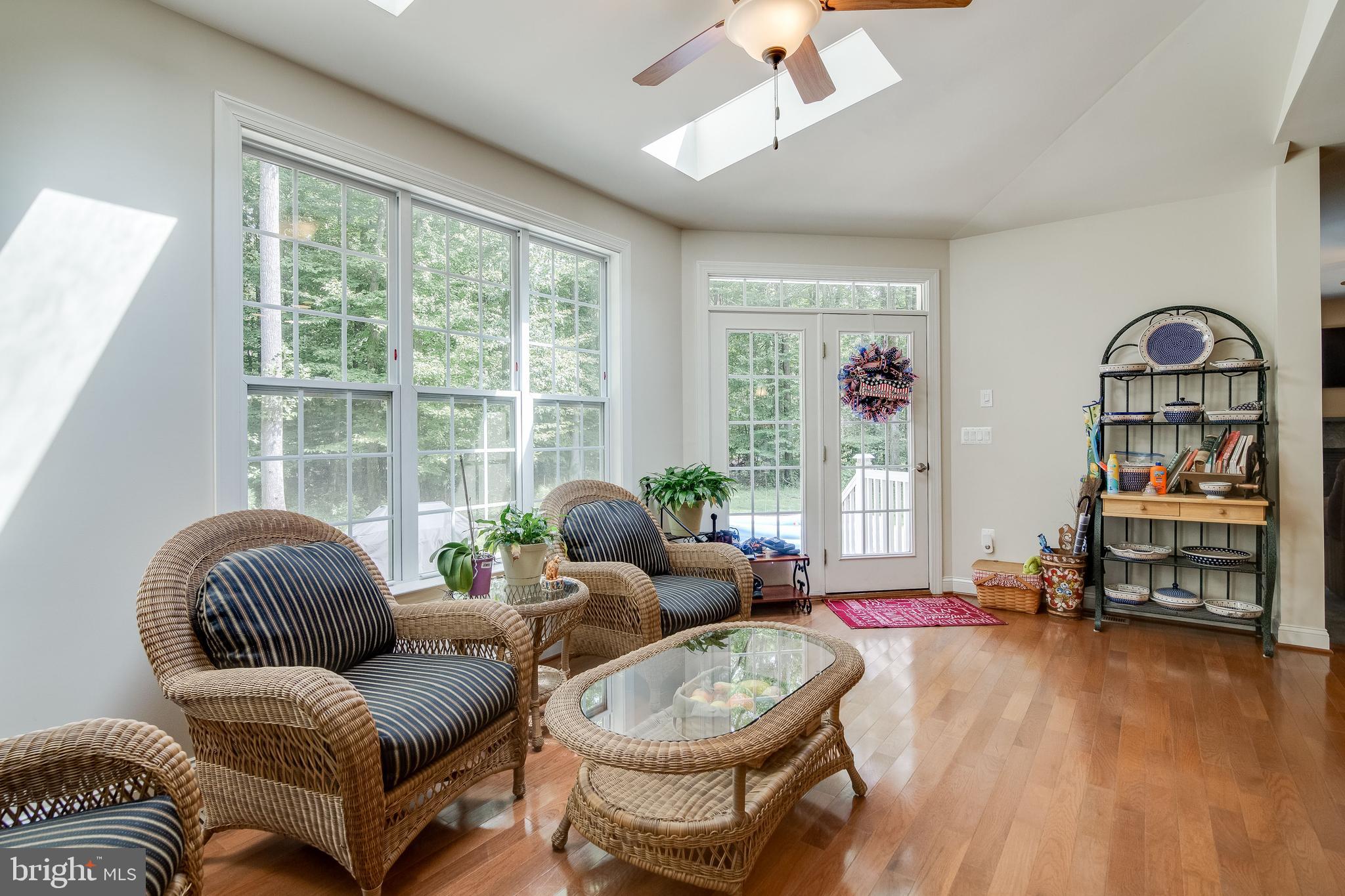 11351 Gunston Road Lorton, VA 22079 - Photo 15 of 68 Gallery Image 15