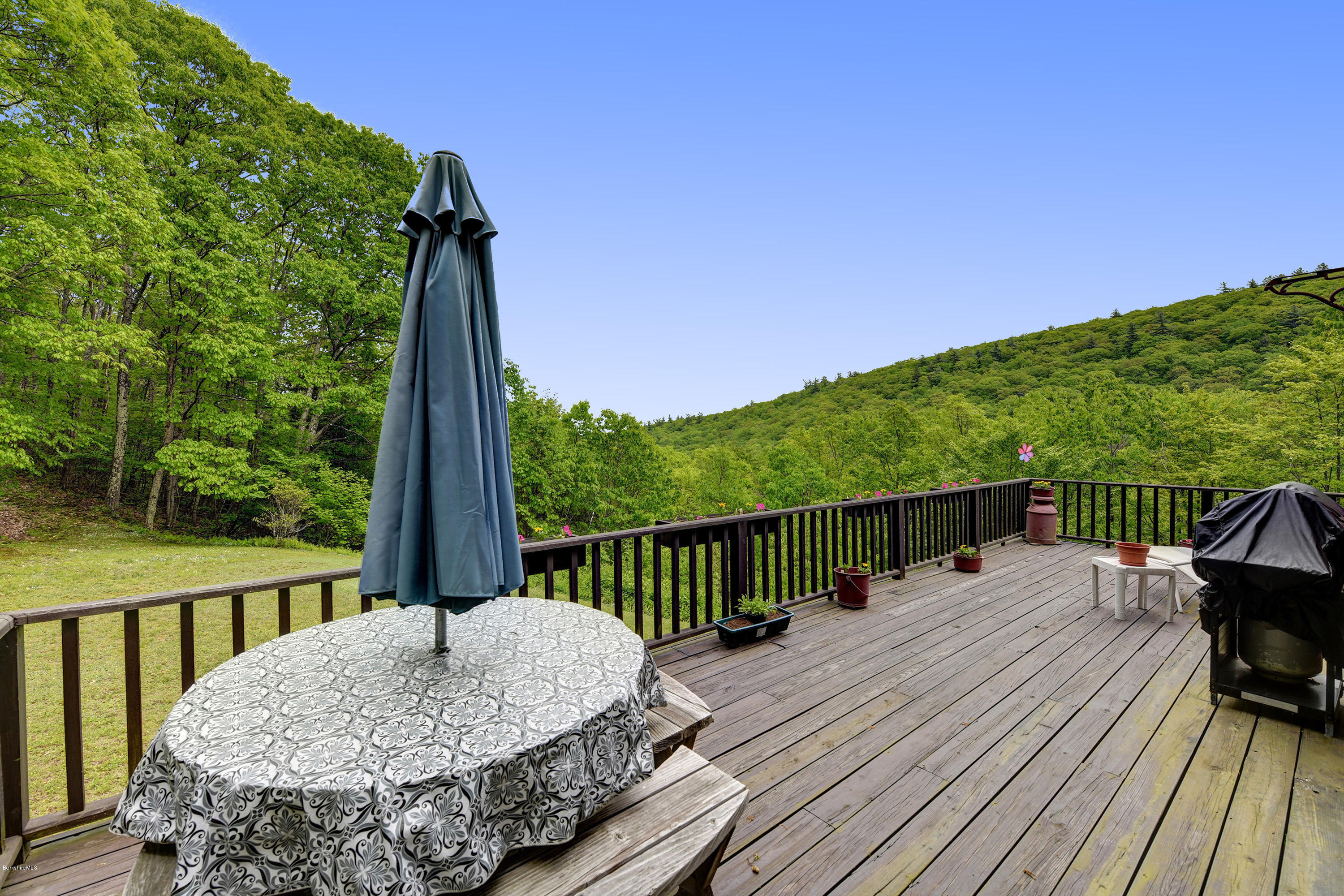 226 Mt Washington Road Egremont, MA 01230 - Photo 22 of 30 23-Deck