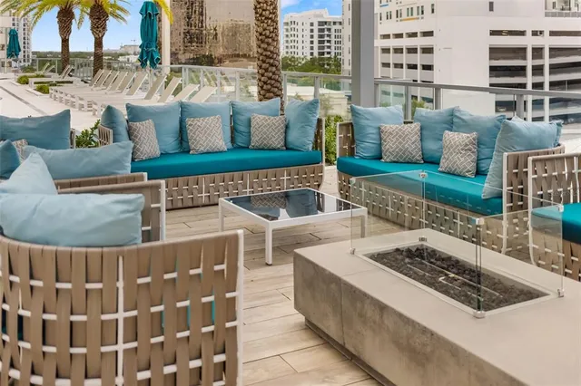 $3,300,000 | 111 South Pineapple Avenue, Unit 1204, Sarasota, FL 34236