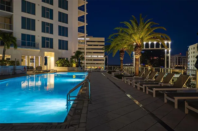 $3,300,000 | 111 South Pineapple Avenue, Unit 1204, Sarasota, FL 34236