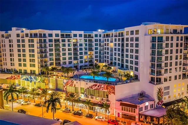 $3,300,000 | 111 South Pineapple Avenue, Unit 1204, Sarasota, FL 34236