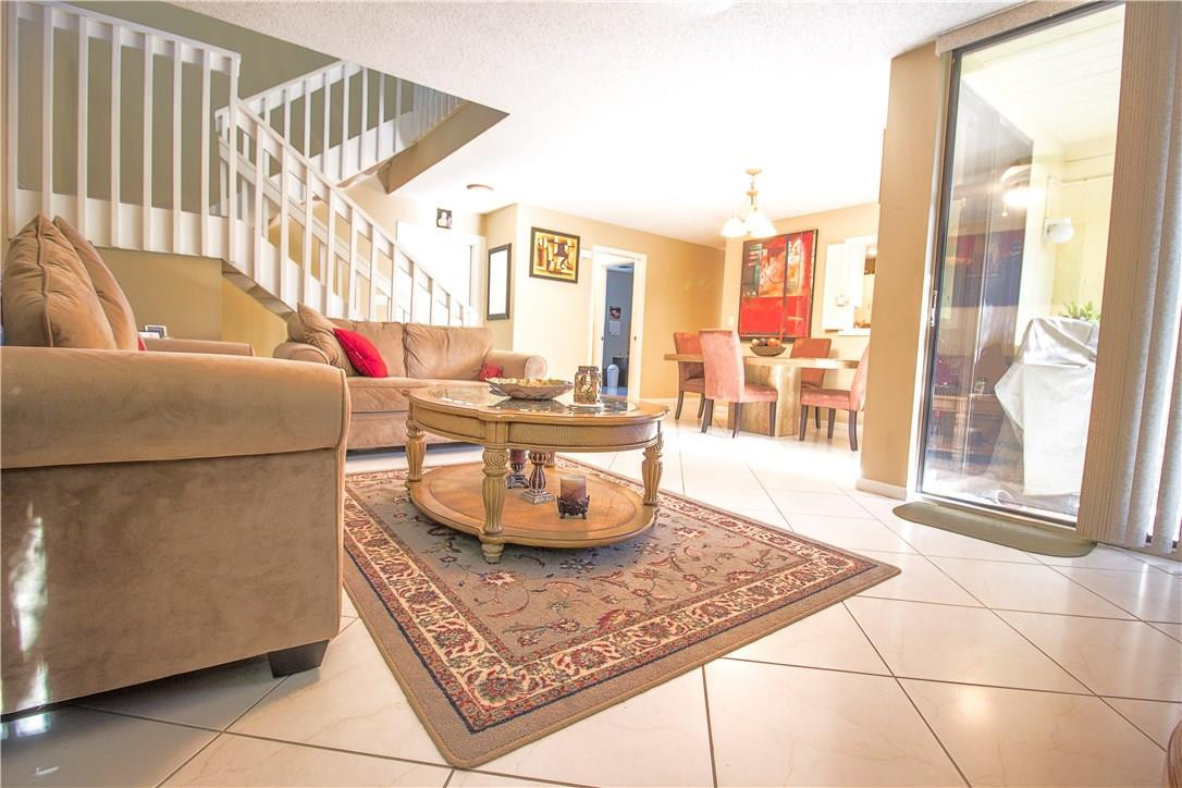 5720 Fox Hollow Drive, Unit D Boca Raton, FL 33486 - Photo 4 of 23 Photo 4