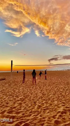 $1,099,000 | 2301 Roosevelt Boulevard, Oxnard, CA 93035