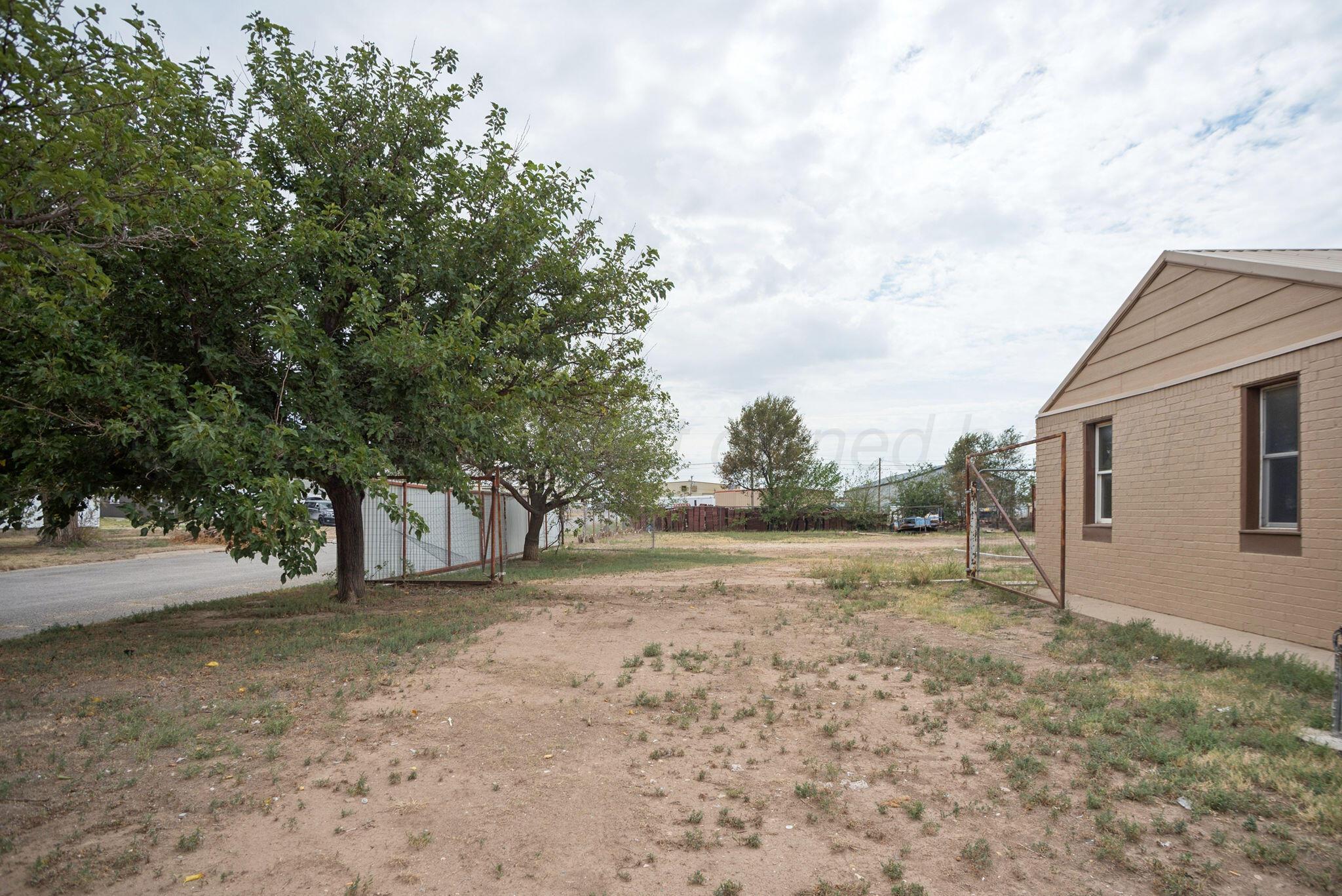 321 North Rider Street Pampa, TX 79065 - Photo 36 of 36 DSC_0792