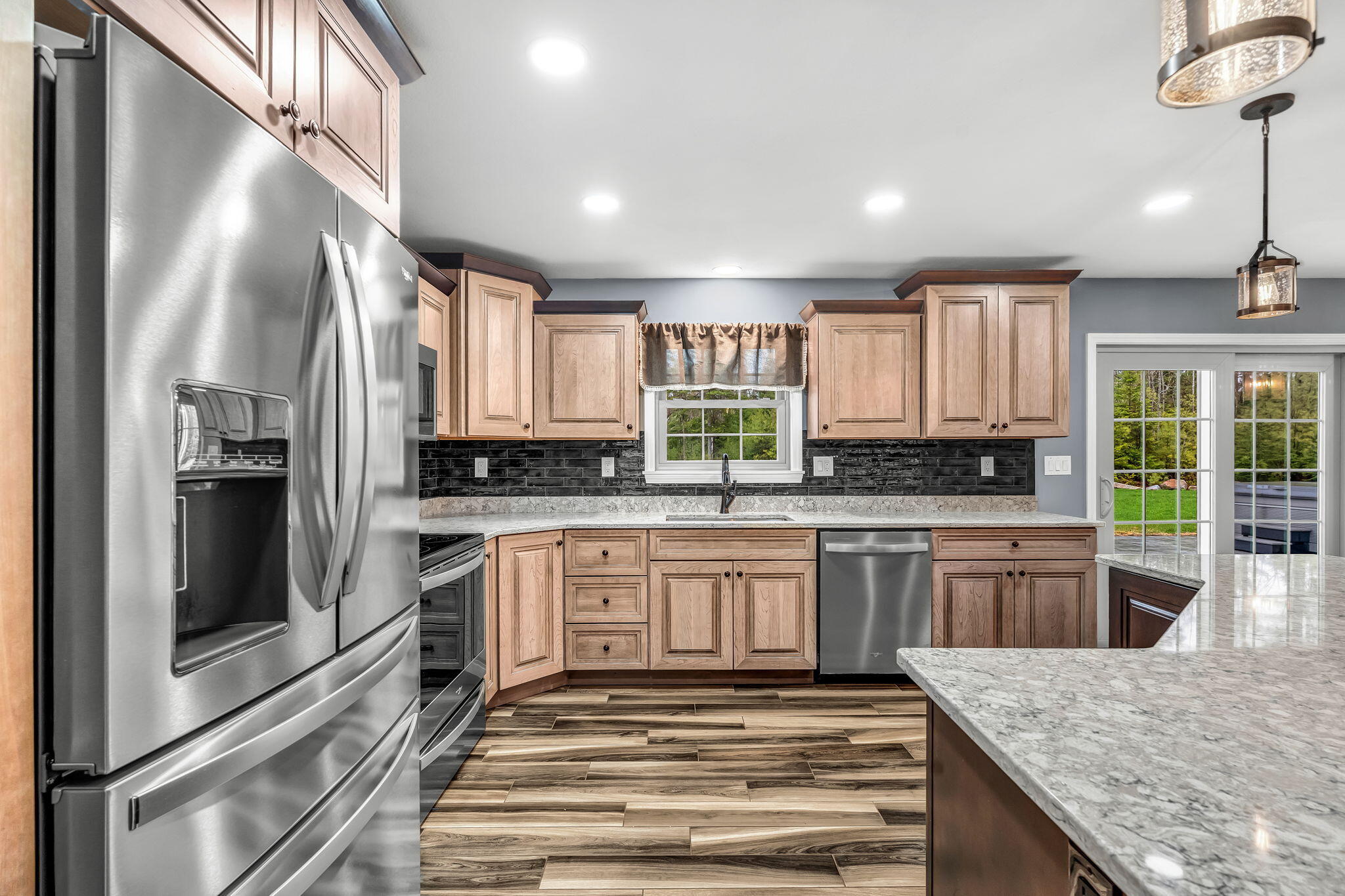 290 White Point Estates Road Lincoln, ME 04457 - Photo 12 of 53 13-web-or-mls-290-white-point-estates-ro