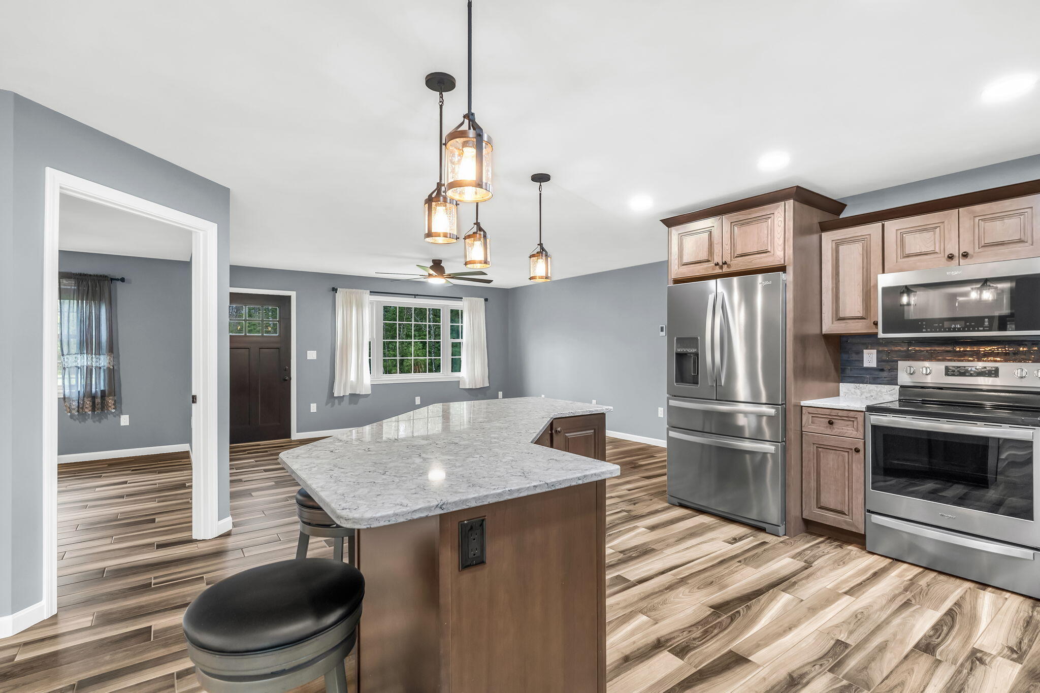 290 White Point Estates Road Lincoln, ME 04457 - Photo 13 of 53 15-web-or-mls-290-white-point-estates-ro