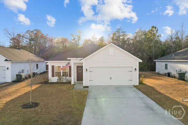$260,000 | 254 Brightleaf Circle, Hinesville, GA 31313