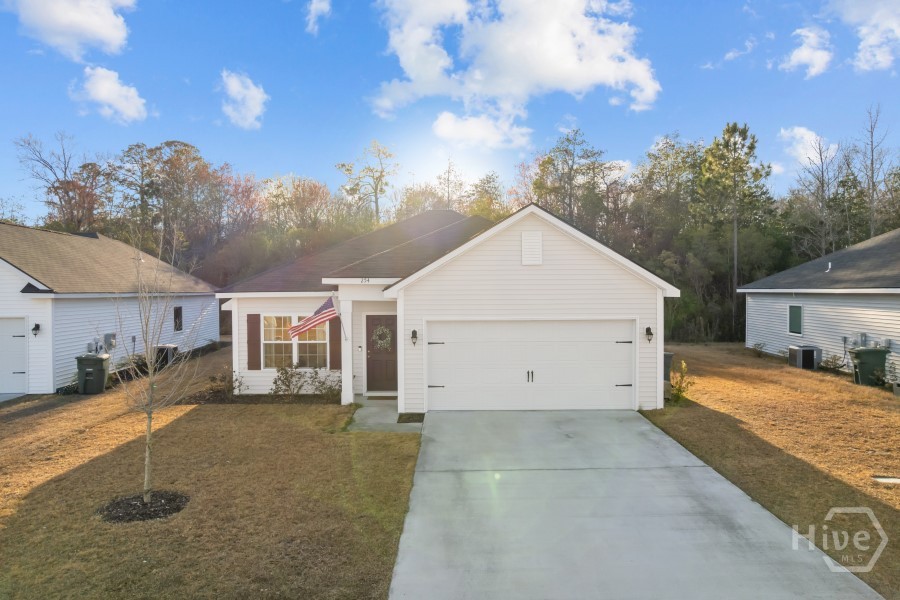 254 Brightleaf Circle Hinesville, GA 31313 - Photo 1 of 37