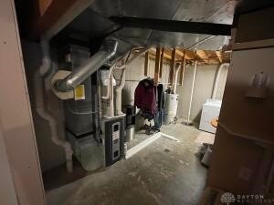 5760 West Ridgewood Road Springfield, OH 45503 - Photo 45 of 49