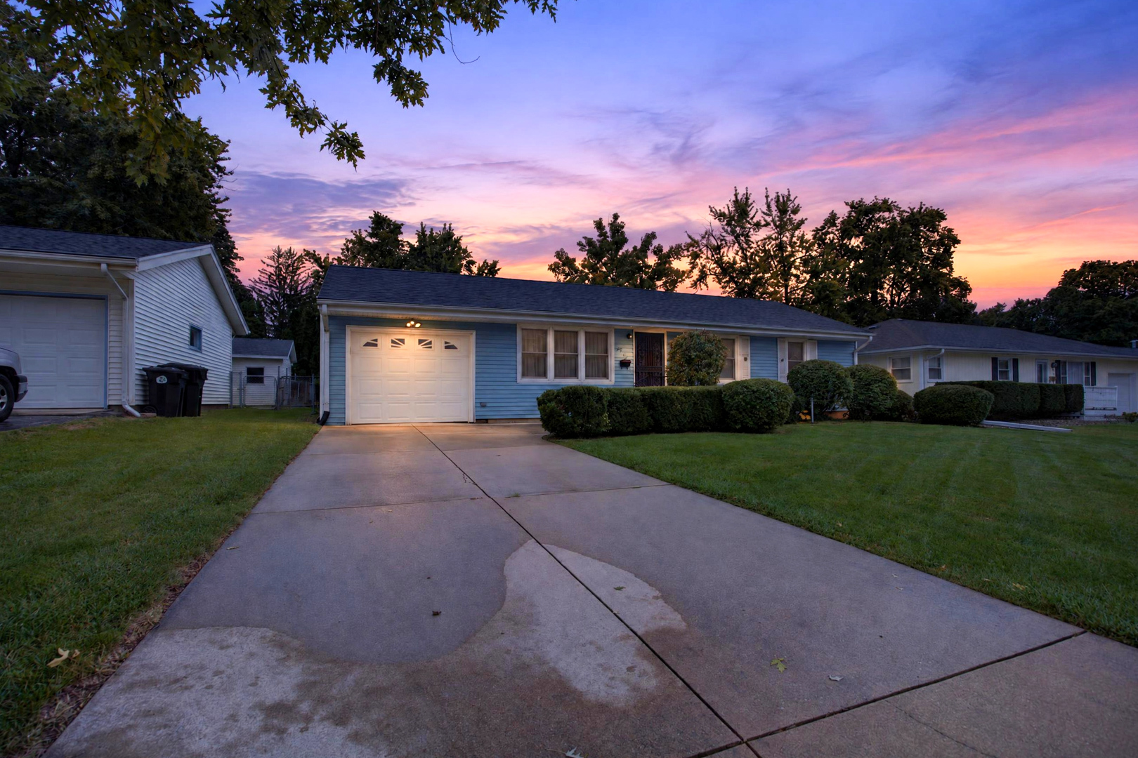 405 Warren Avenue Normal, IL 61761 - Photo 1 of 38 Gallery Image 1